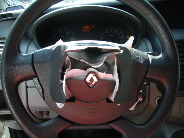 RENAULT TRAFIC 2.0 DCI 115CV