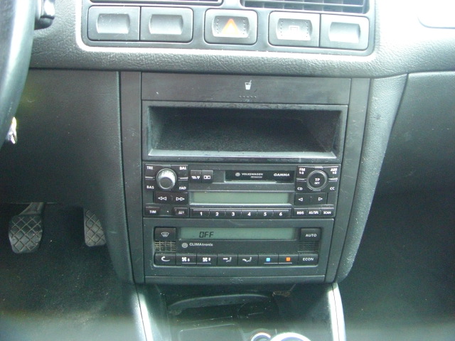 VOLKSWAGEN GOLF 1.9 TDI 110CV