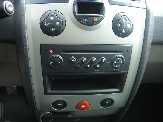 RENAULT MEGANE GRAND TOUR 1.5 DCI 100CV