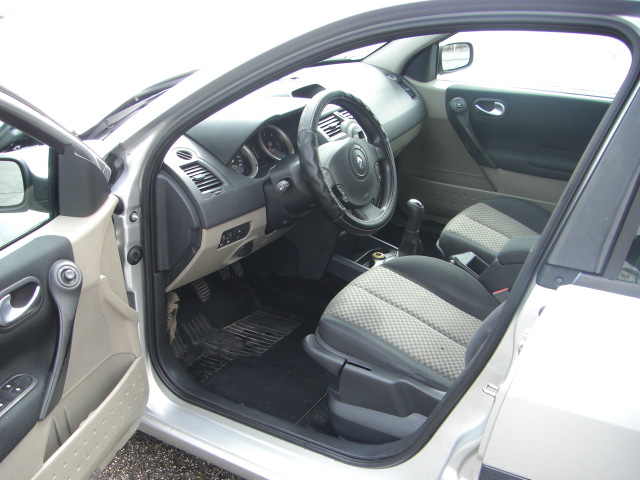 RENAULT MEGANE GRAND TOUR 1.5 DCI 100CV