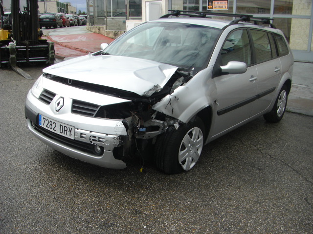 RENAULT MEGANE GRAND TOUR 1.5 DCI 100CV