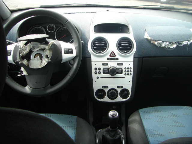 OPEL CORSA 1.2 GASOLINA 112CV