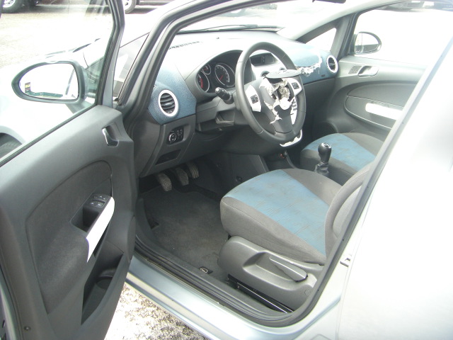 OPEL CORSA 1.2 GASOLINA 112CV