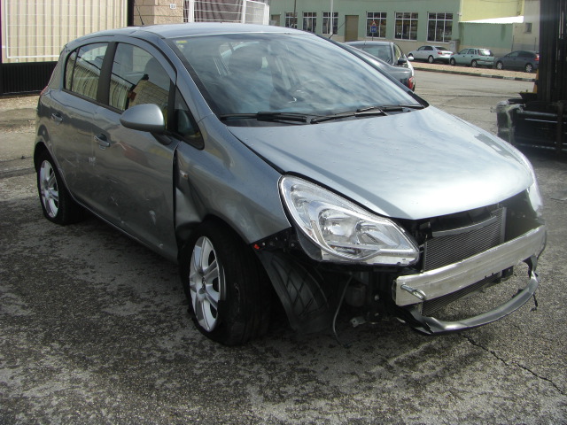 OPEL CORSA 1.2 GASOLINA 112CV