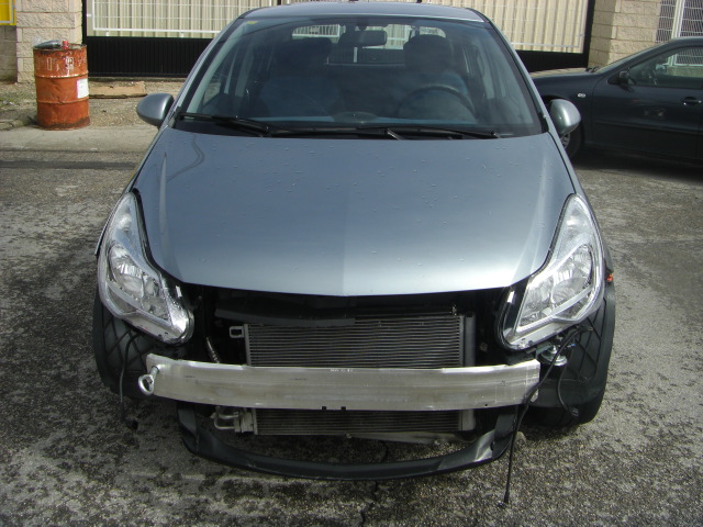 OPEL CORSA 1.2 GASOLINA 112CV