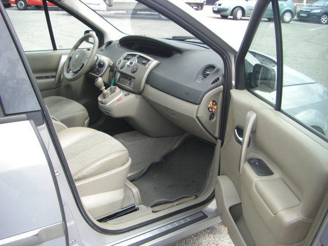 RENAULT MEGANE SCENIC 1.9 DCI 120CV