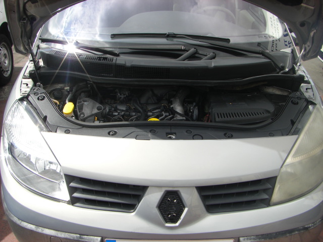 RENAULT MEGANE SCENIC 1.9 DCI 120CV