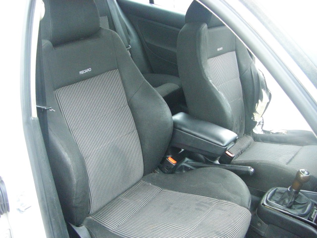 VOLKSWAGEN GOLF 1.9 TDI 115CV