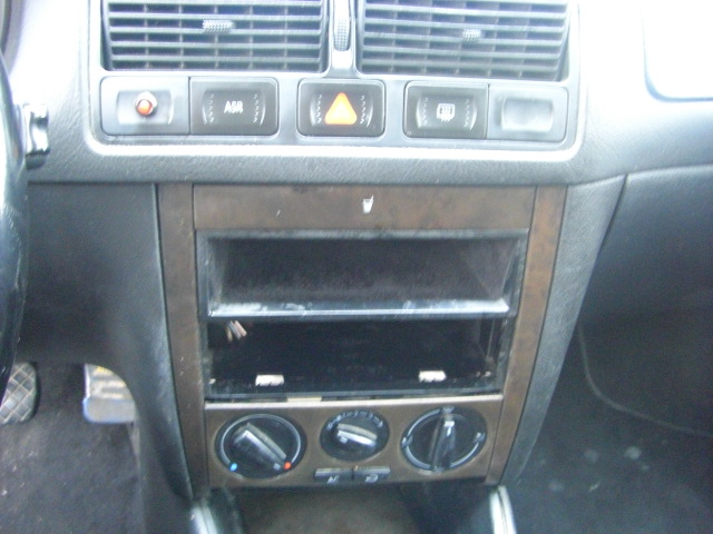 VOLKSWAGEN GOLF 1.9 TDI 115CV