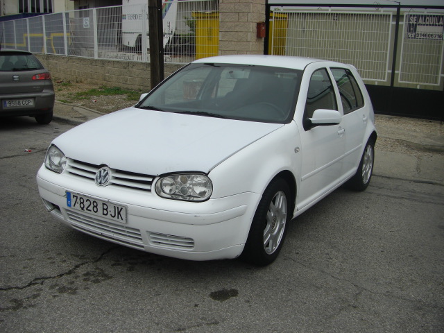 VOLKSWAGEN GOLF 1.9 TDI 115CV
