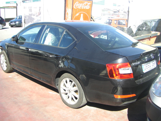 SKODA OCTAVIA 1.6 TDI 105CV