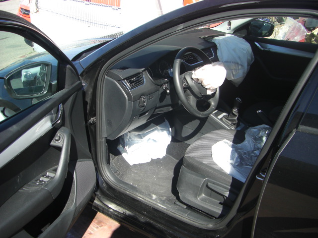 SKODA OCTAVIA 1.6 TDI 105CV