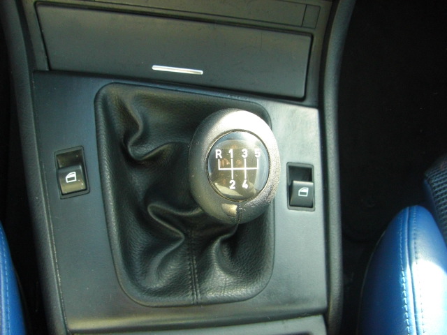 BMW 320  COMPAQ 2.0 TD 150CV