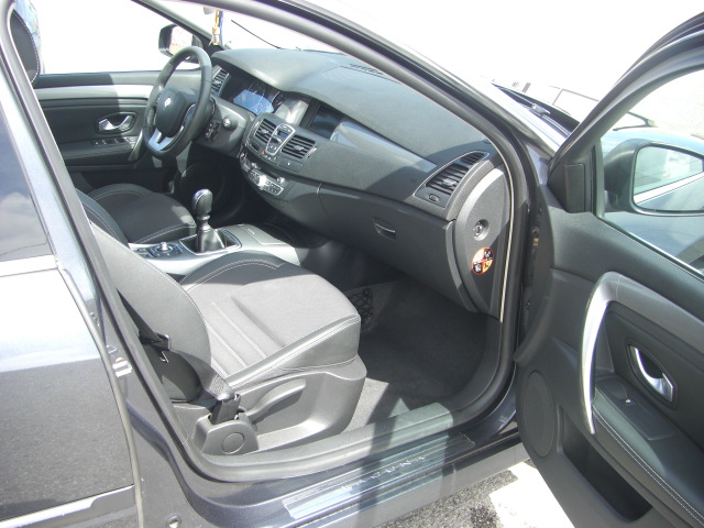 RENAULT LAGUNA GRAND TOUR 2.0 DCI 130CV