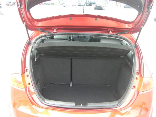 SEAT LEON 1.6 GASOLINA 100CV