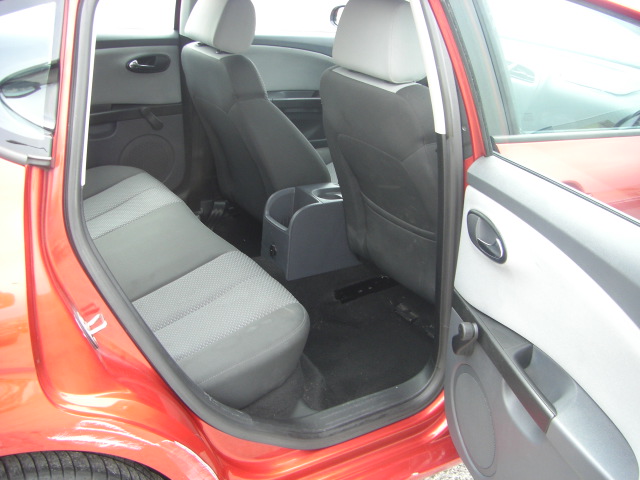 SEAT LEON 1.6 GASOLINA 100CV