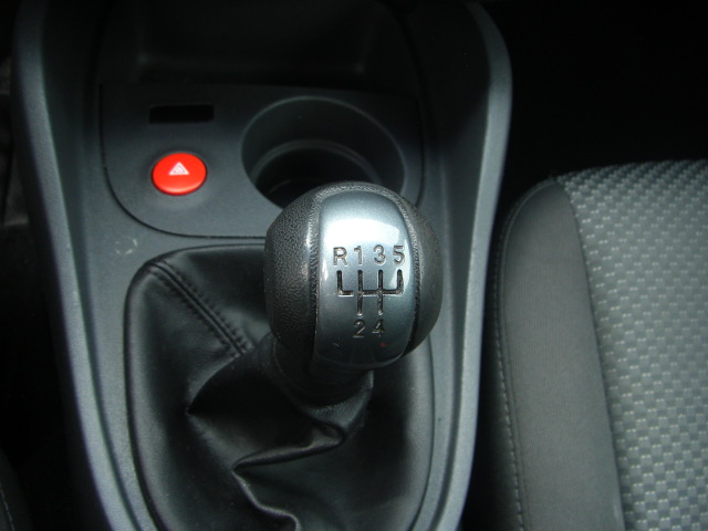 SEAT LEON 1.6 GASOLINA 100CV