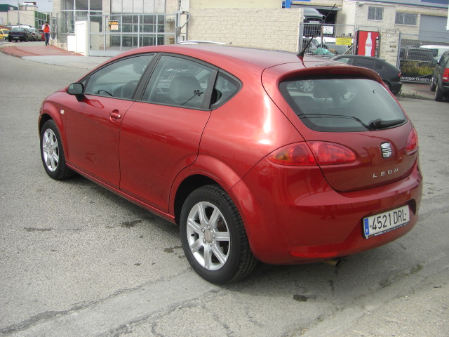 SEAT LEON 1.6 GASOLINA 100CV