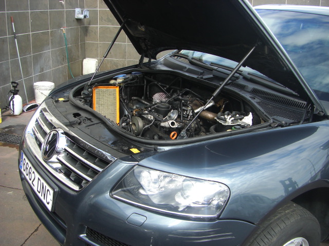 VOLKSWAGEN TOUREG 3.0 TDI V6 224CV