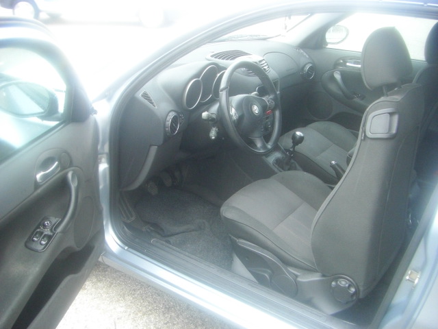 ALFA ROMEO 1.9 JTD 140CV