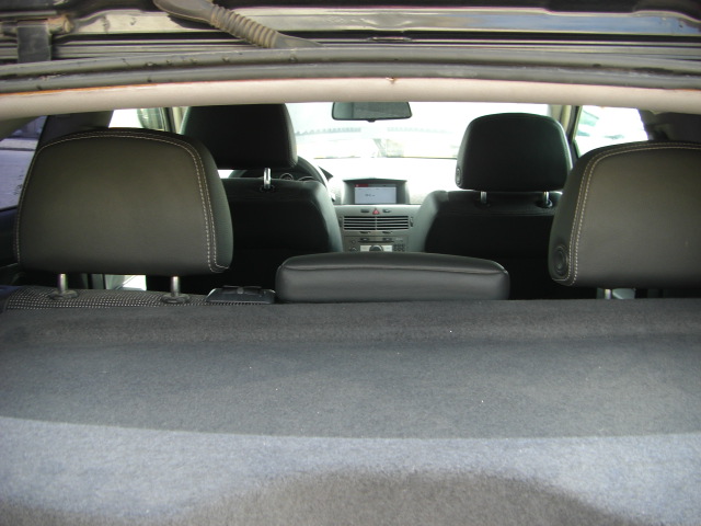 OPEL ASTRA 1.9 GTC 150CV