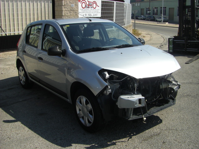 DACIA SANDERO 1.2 16V GASOLINA 75CV