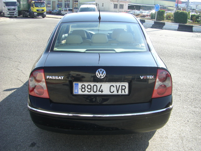VOLKSWAGEN PASSAT 2.5 TDI 150CV AUTOMATICO