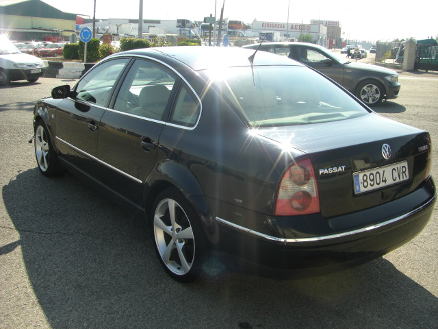 VOLKSWAGEN PASSAT 2.5 TDI 150CV AUTOMATICO