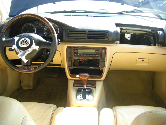 VOLKSWAGEN PASSAT 2.5 TDI 150CV AUTOMATICO