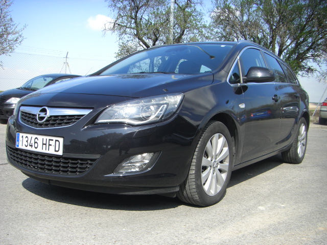 OPEL ASTRA COSMO 1.7 CDTI COSMO 110CV