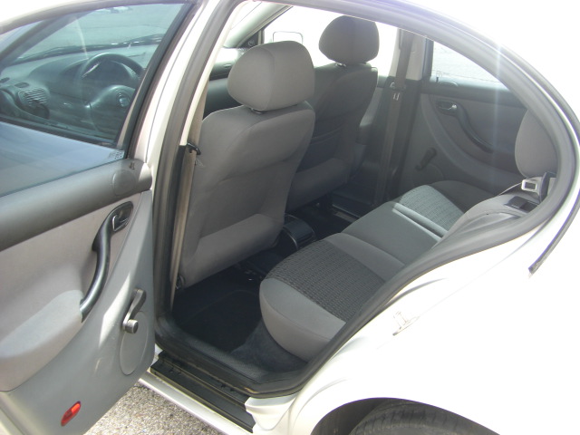 SEAT TOLEDO 1.9 TDI 110CV