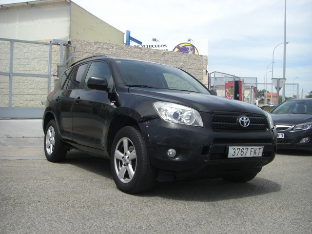 TOYOTA RAV 4 2.2 D4D 136CV