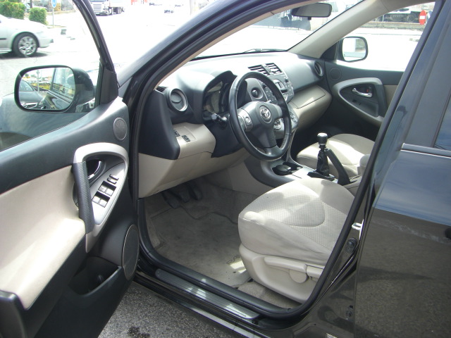 TOYOTA RAV 4 2.2 D4D 136CV