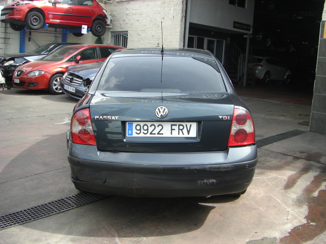 VOLKSWAGEN PASSAT 1.9 TDI 130CV