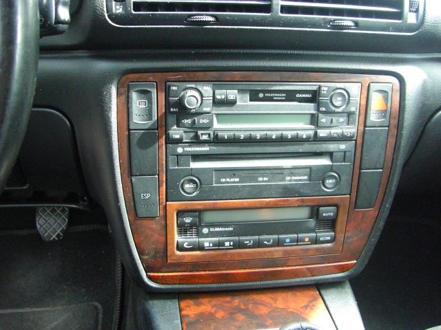 VOLKSWAGEN PASSAT 1.9 TDI 130CV