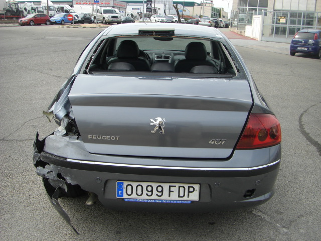 PEUGEOT 407 2.0 HDI 136CV
