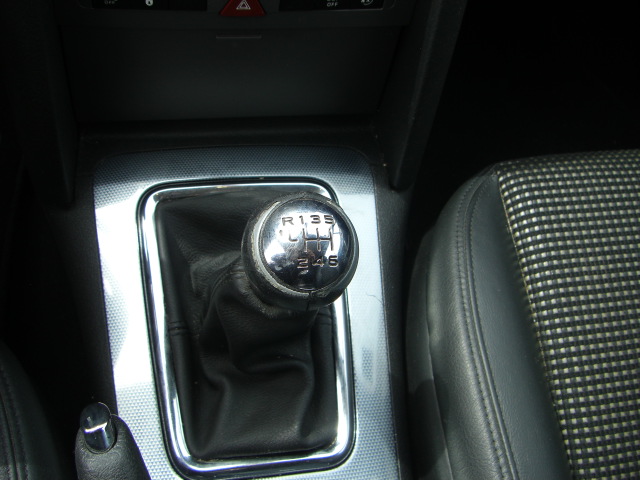 PEUGEOT 407 2.0 HDI 136CV