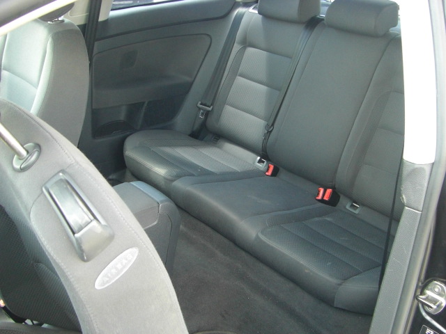 VOLKSWAGEN GOLF 1.9 TDI 105CV