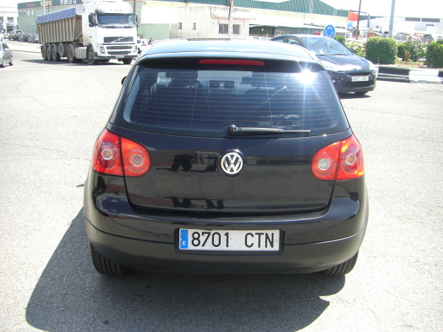 VOLKSWAGEN GOLF 1.9 TDI 105CV