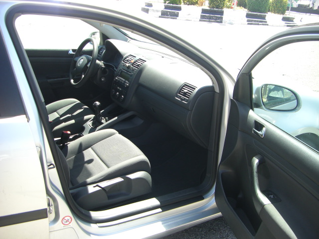 VOLKSWAGEN GOLF 1.9 TDI 105CV
