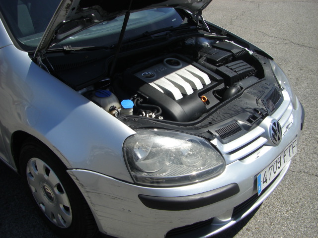 VOLKSWAGEN GOLF 1.9 TDI 105CV