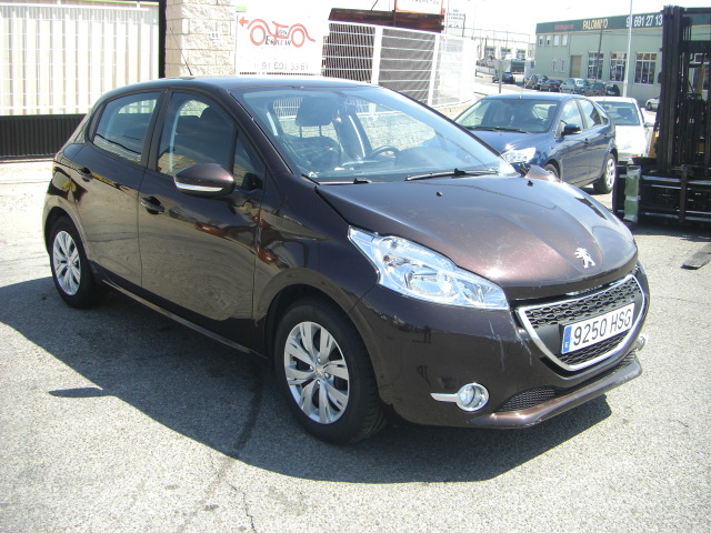 PEUGEOT 208 ACTIVE 1.6 HDI 92CV