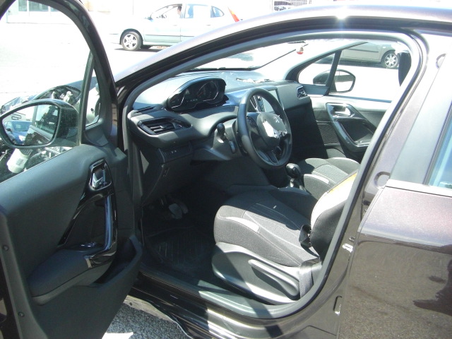 PEUGEOT 208 ACTIVE 1.6 HDI 92CV