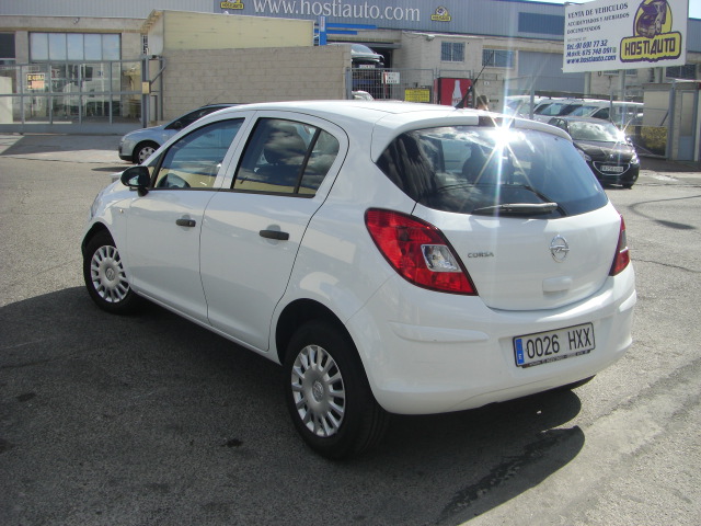 OPEL CORSA EXPRESSION STAR STOP 1.2 GASOLINA 85CV