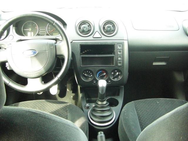 FORD FIESTA 1.4 TDCI 68CV