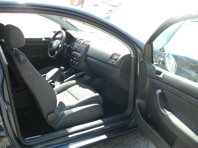 VOLKSWAGEN GOLF 1.9 TDI 105CV