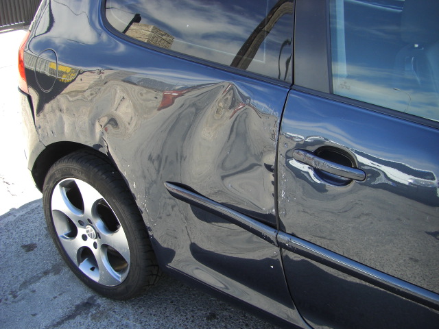 VOLKSWAGEN GOLF 1.9 TDI 105CV