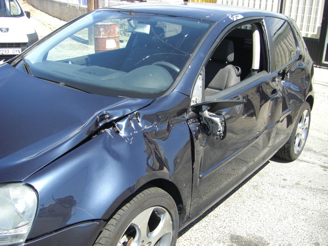 VOLKSWAGEN GOLF 1.9 TDI 105CV