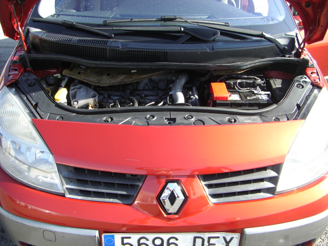 RENAULT GRAND SCENIC 1.9 DCI 120CV 7 PLAZAS