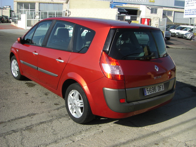 RENAULT GRAND SCENIC 1.9 DCI 120CV 7 PLAZAS